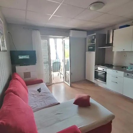Sindi Appartement Lopar