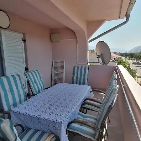 Sindi Apartamento Lopar