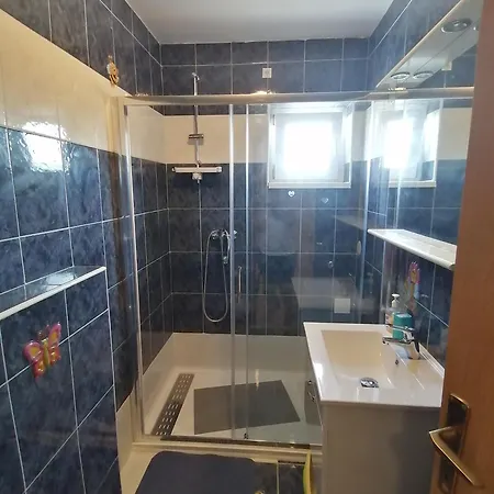 Apartment Sindi