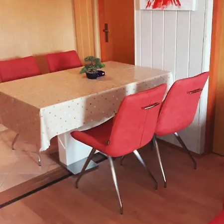 Apartment Sindi *