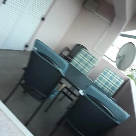 Appartement Sindi *